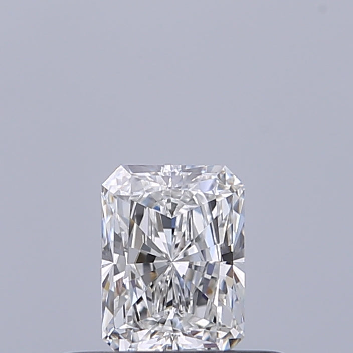 0.31 carat Radiant diamond F VVS2