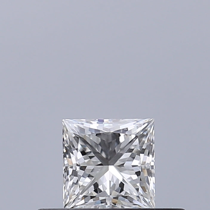 0.27 carat Princess diamond E VVS2