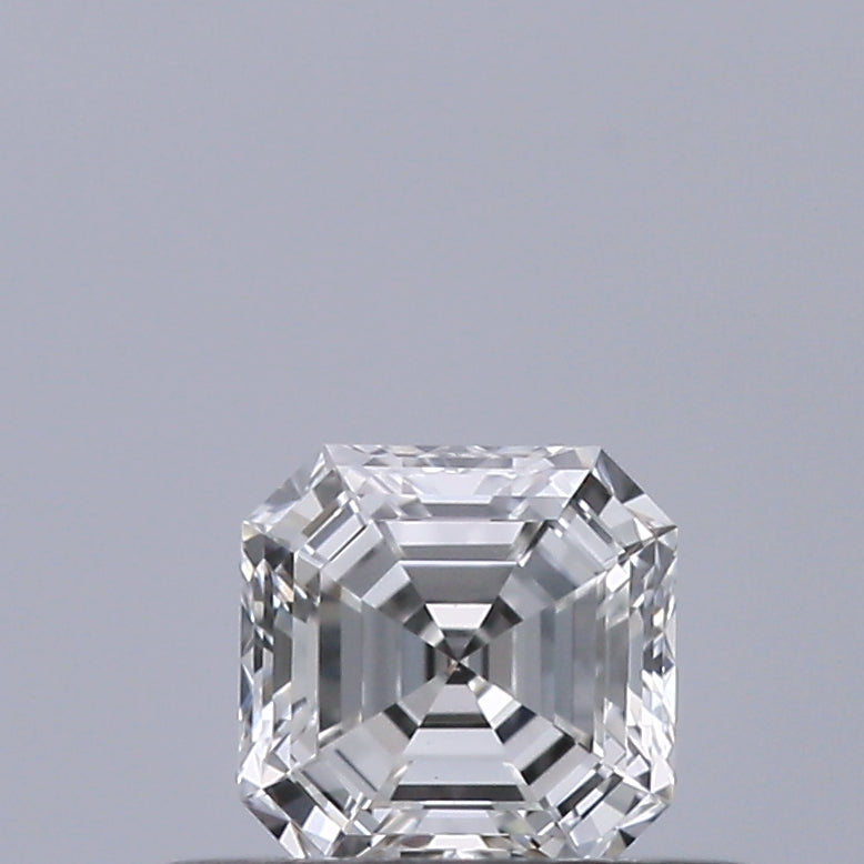0.30 carat Emerald diamond F VS1