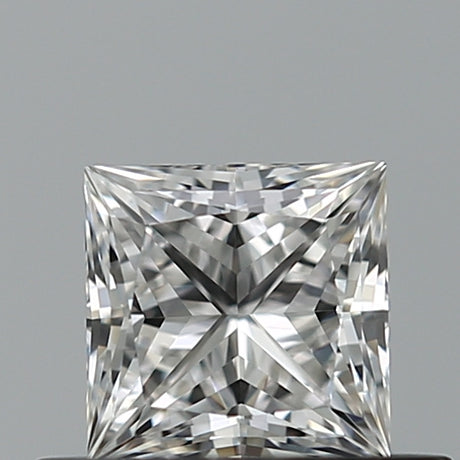 0.46 carat Princess diamond E VS1