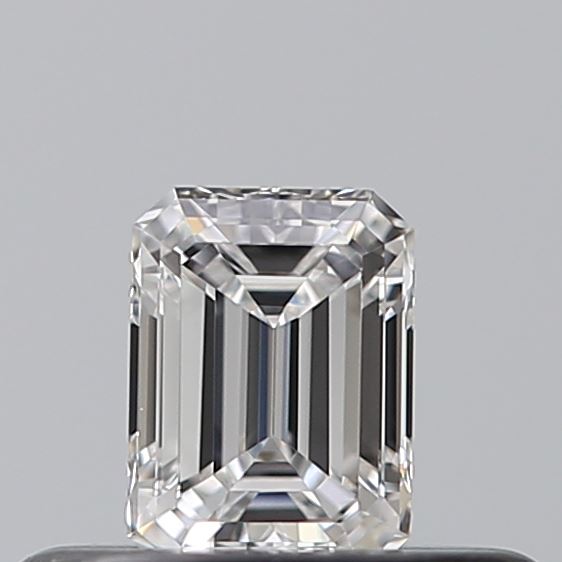 0.24 carat Emerald diamond D VVS2