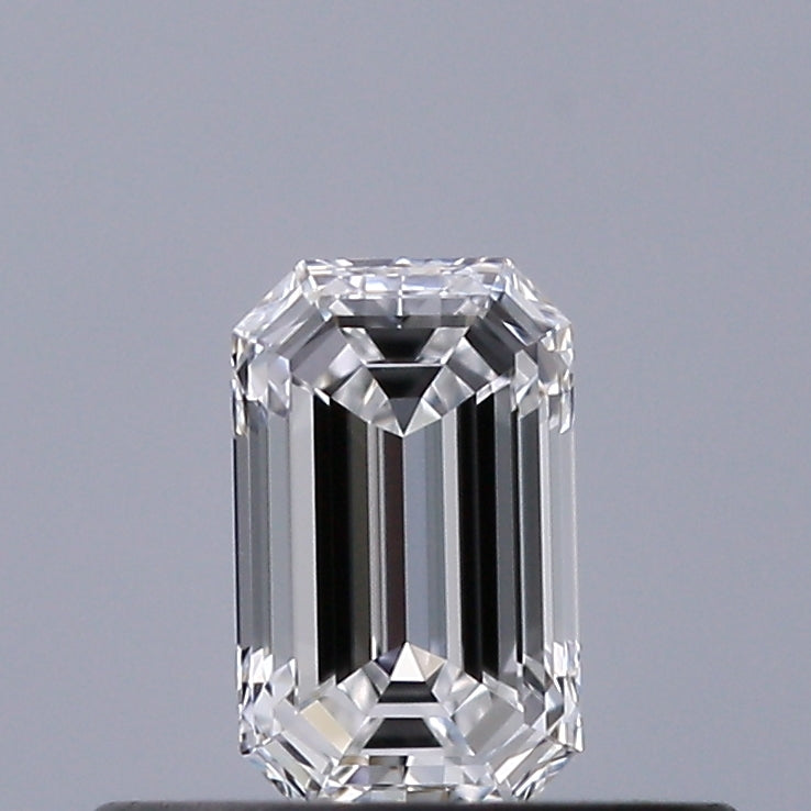 0.30 carat Emerald diamond D VVS1