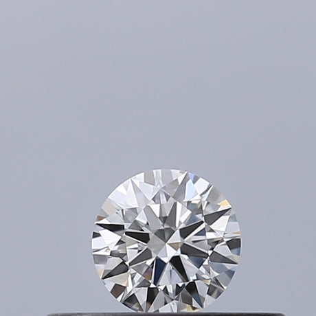 0.18 carat Round diamond E VVS1 Excellent