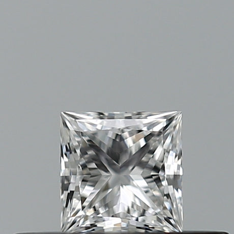 0.23 carat Princess diamond D VVS2