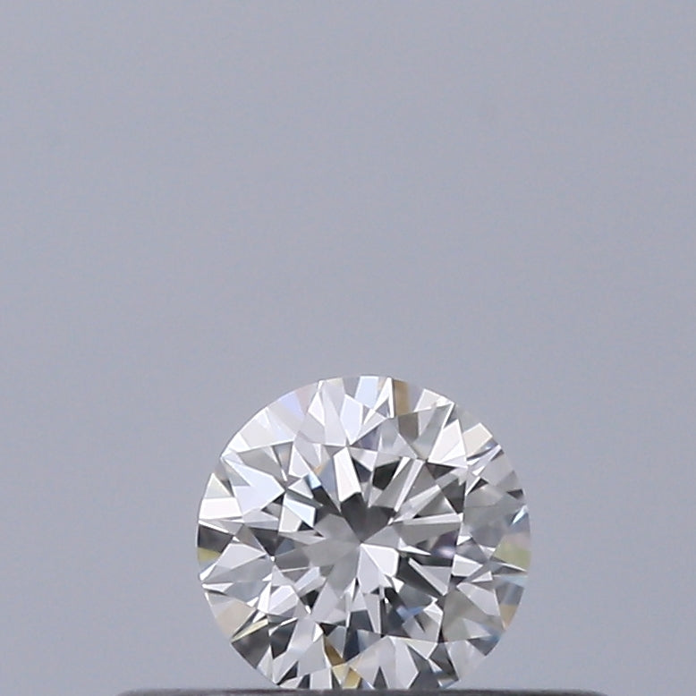 0.18 carat Round diamond E VVS2 Excellent