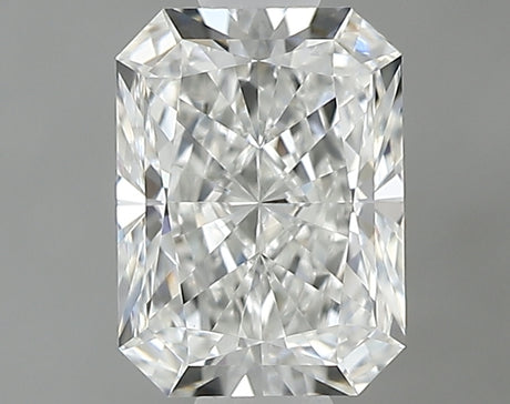 0.70 carat Radiant diamond G VVS2