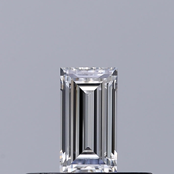 0.26 carat Baguette diamond E VVS1