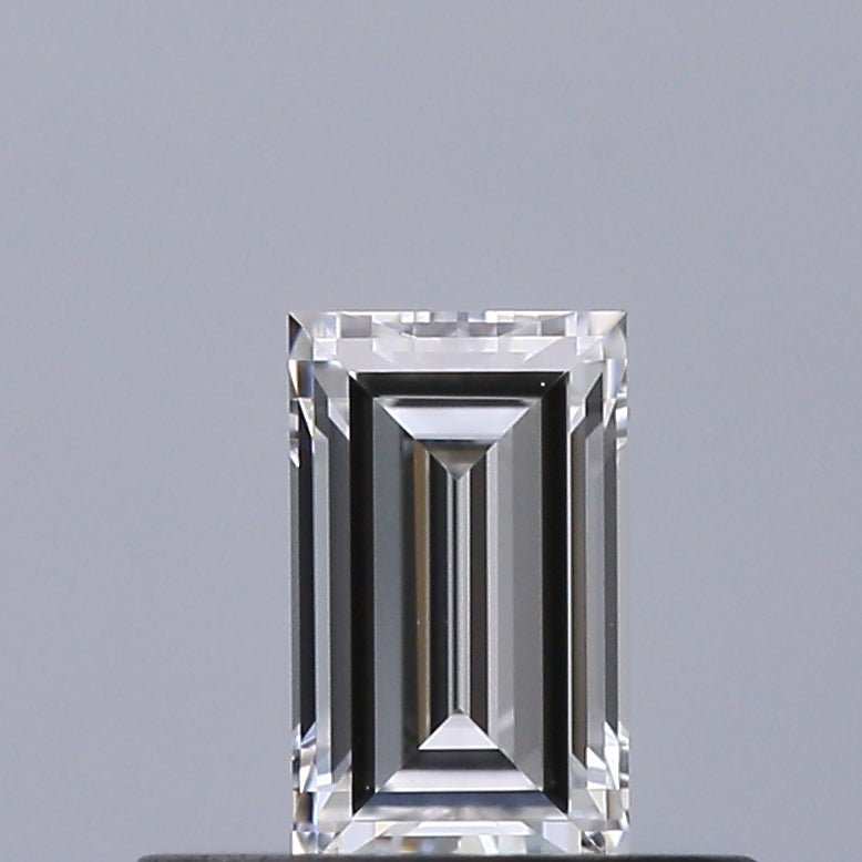 0.31 carat Baguette diamond F IF