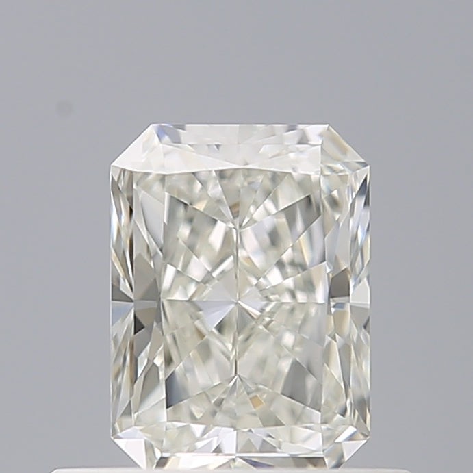 0.50 carat Radiant diamond I IF