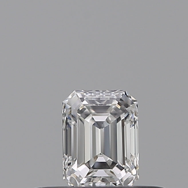 0.24 carat Emerald diamond E VVS1