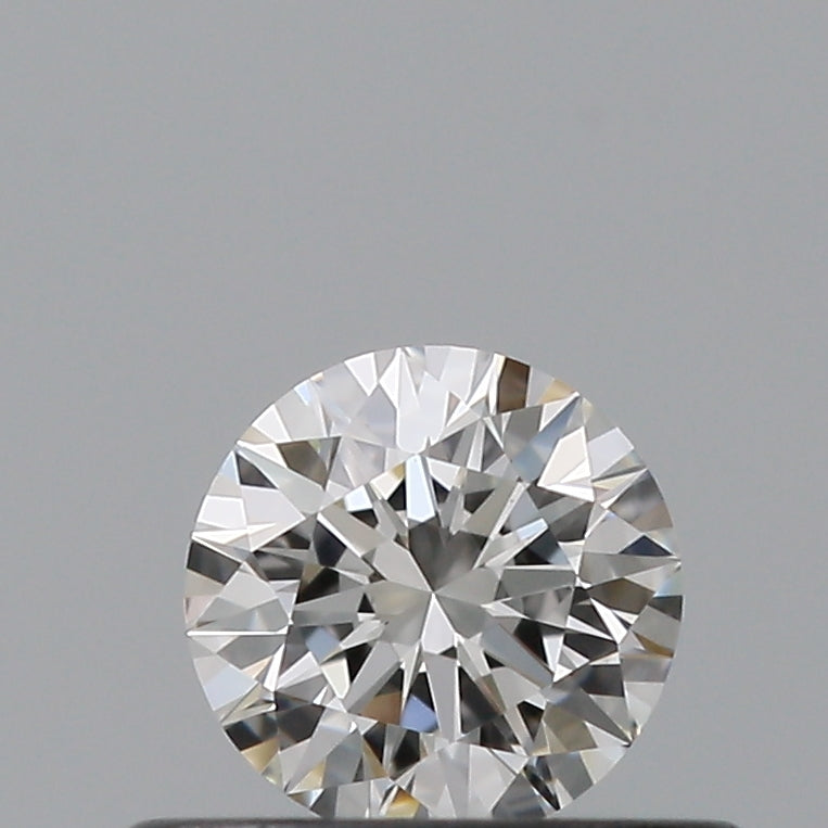 0.33 carat Round diamond G IF Excellent