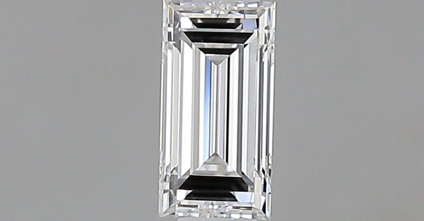 0.31 carat Baguette diamond E IF