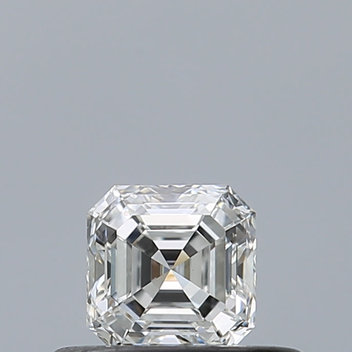 0.31 carat Emerald diamond E VS1