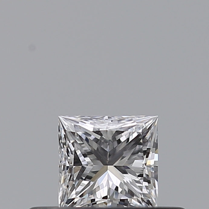 0.23 carat Princess diamond D VS2