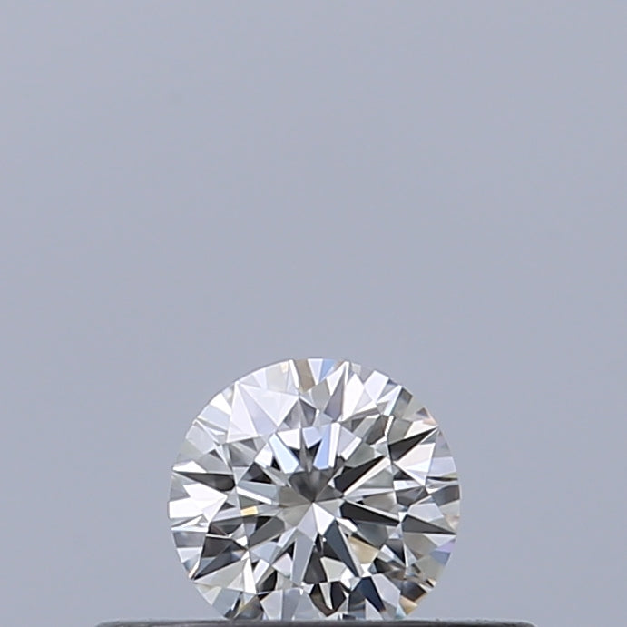 0.18 carat Round diamond F VVS2 Excellent