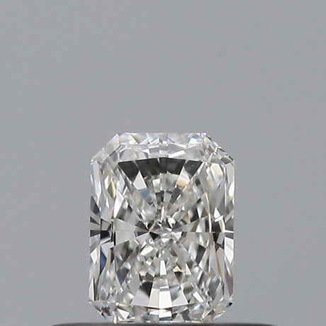 0.30 carat Radiant diamond F VVS1