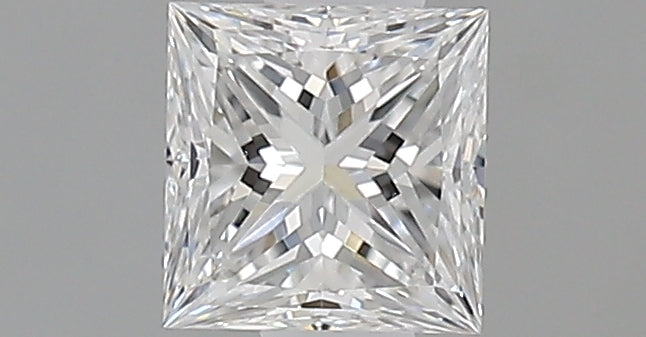 0.39 carat Princess diamond D VS2