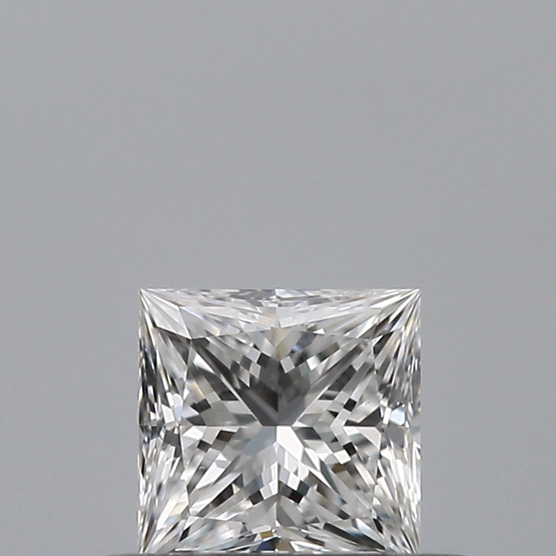 0.32 carat Princess diamond D VS2