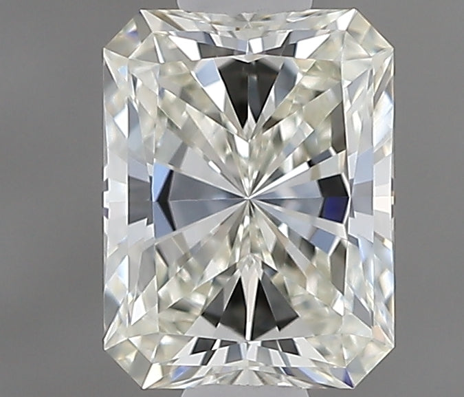 0.6 carat Radiant diamond J  VVS1