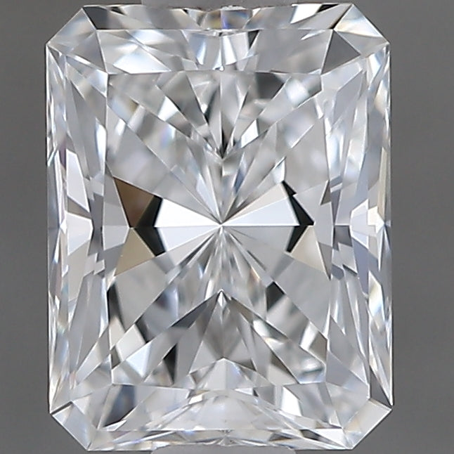 0.70 carat Radiant diamond E  VS1