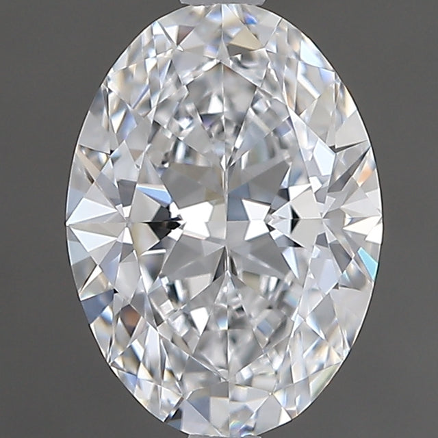 0.90 carat Oval diamond D  VVS2 