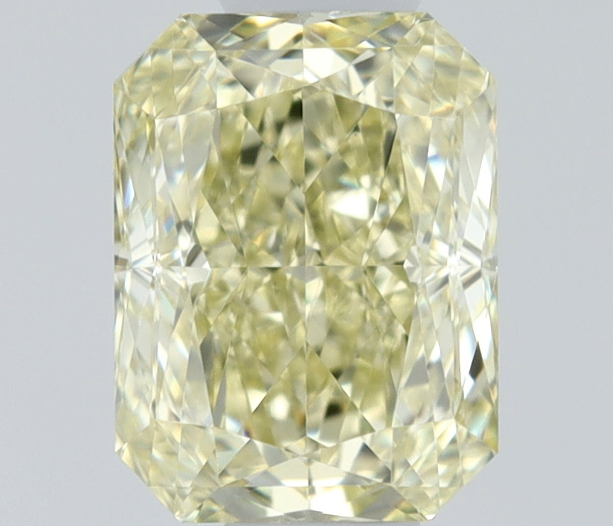 0.51 carat Radiant diamond  Yellow VVS2 Excellent