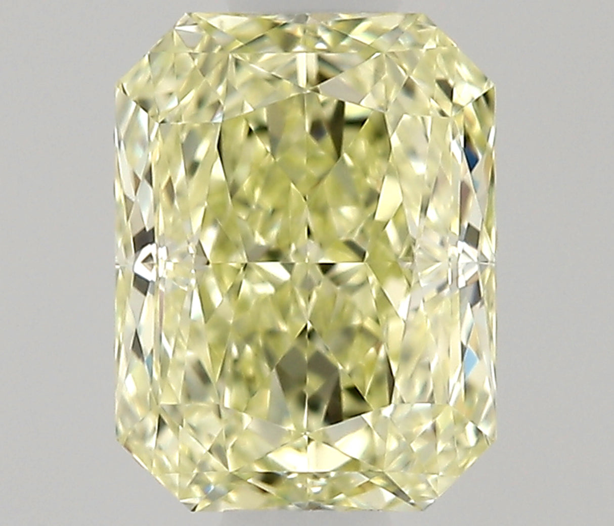 0.50 carat Radiant diamond  Yellow VVS2 Excellent