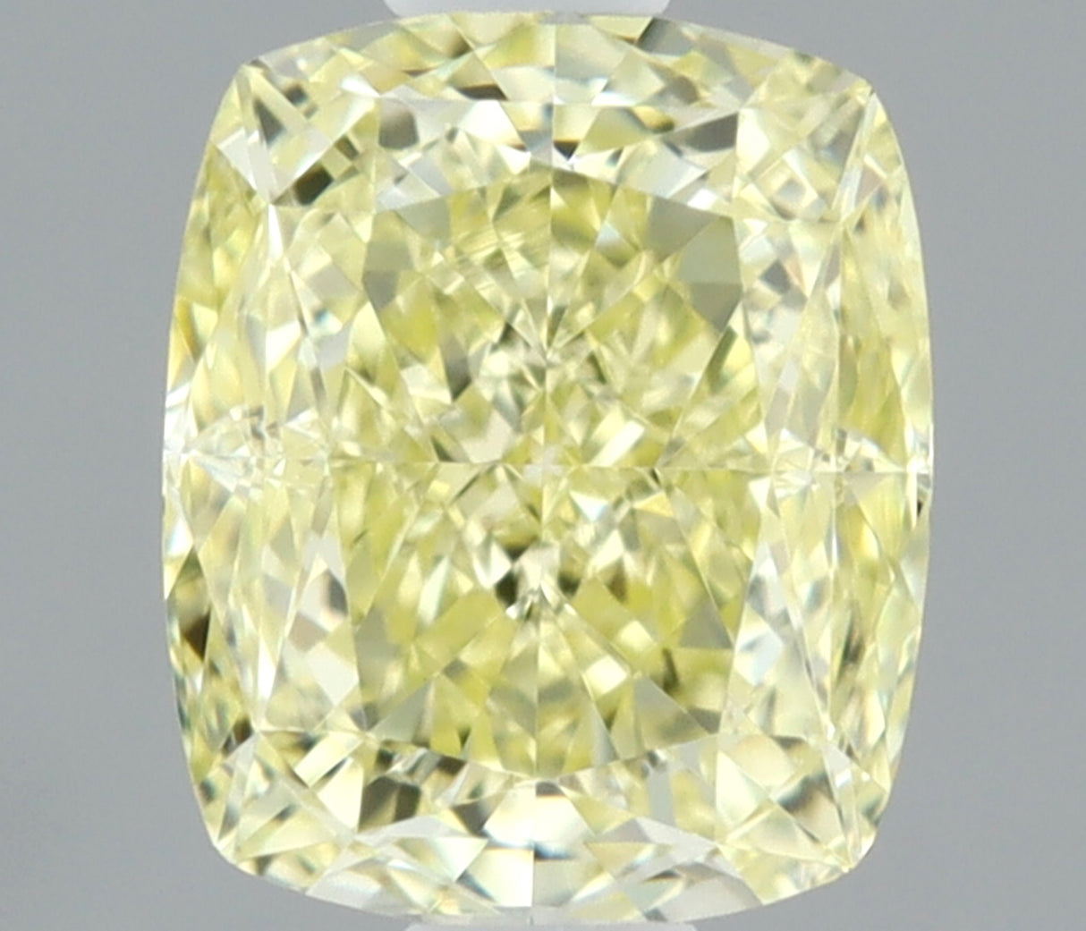 0.51 carat Cushion diamond  Yellow VS1 Excellent