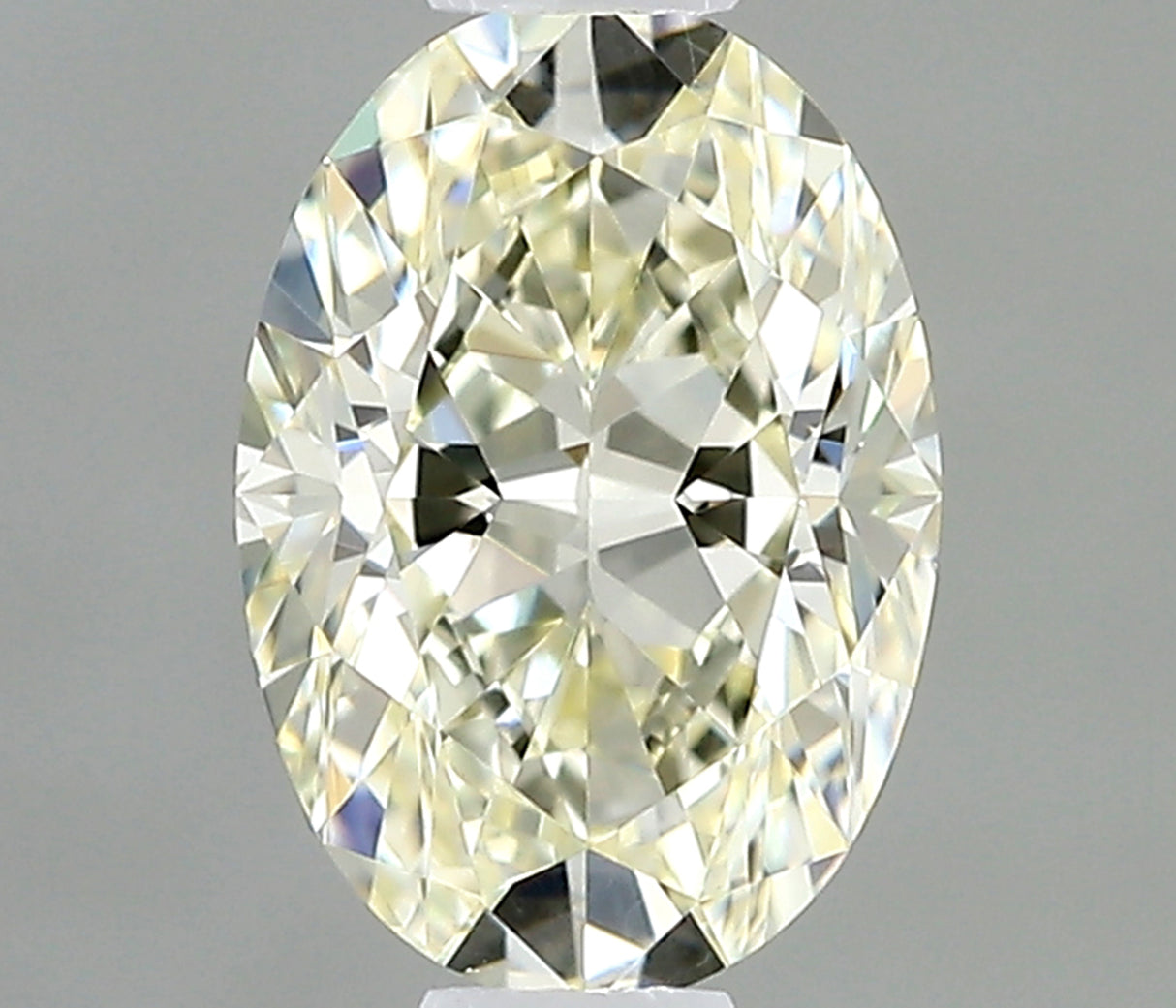 0.40 carat Oval diamond K  VVS2 Very good