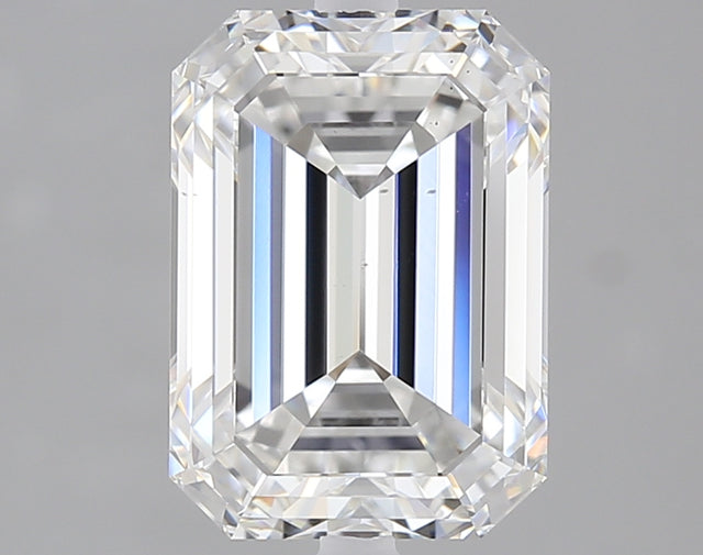 2.51 carat Emerald diamond E VS2 