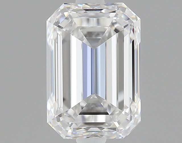 1.00 carat Emerald diamond E SI1 