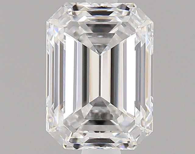 0.90 carat Emerald diamond F VS2 