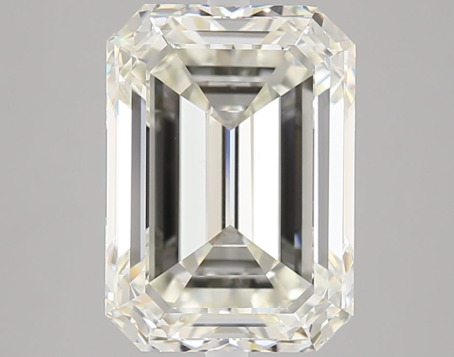 5.50 carat Emerald diamond K SI1 
