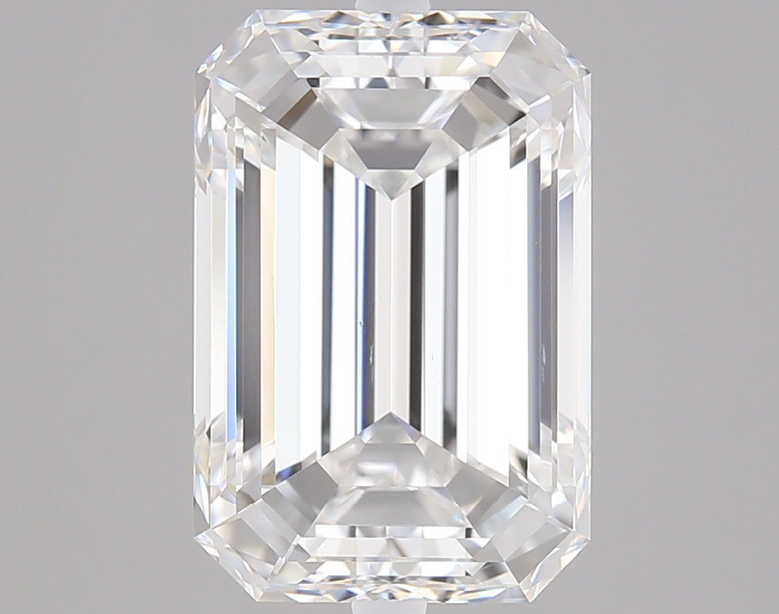 4.02 carat Emerald diamond E VS1 