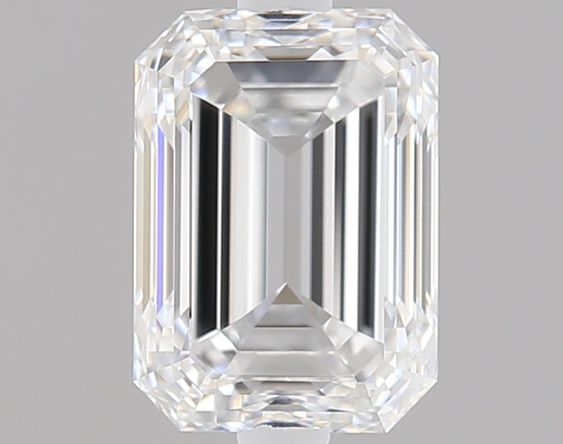 1.00 carat Emerald diamond E VVS1 
