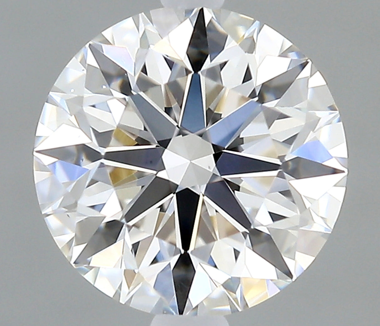0.85 carat Round diamond F  VS2 Excellent