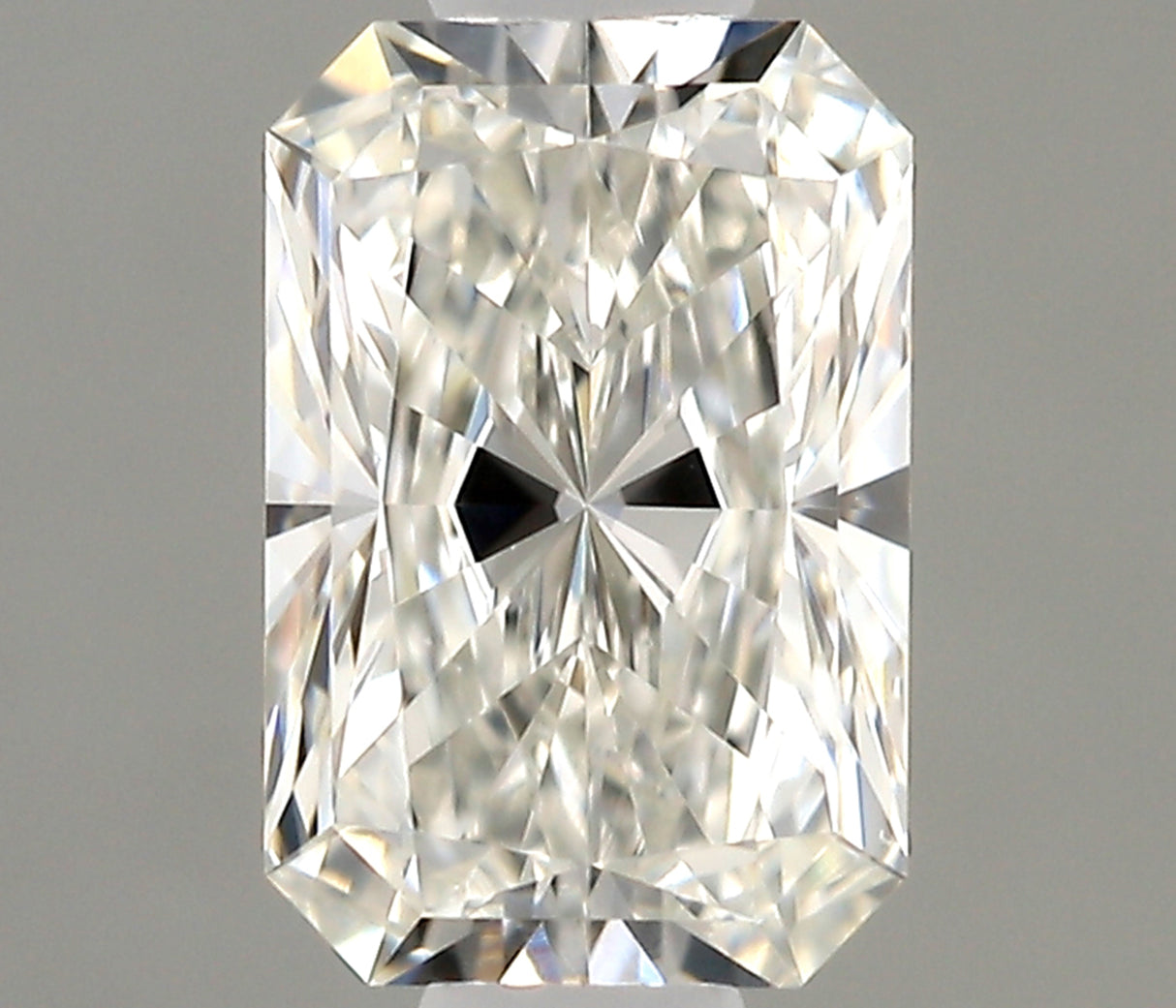 0.43 carat Radiant diamond G  VS2 Excellent
