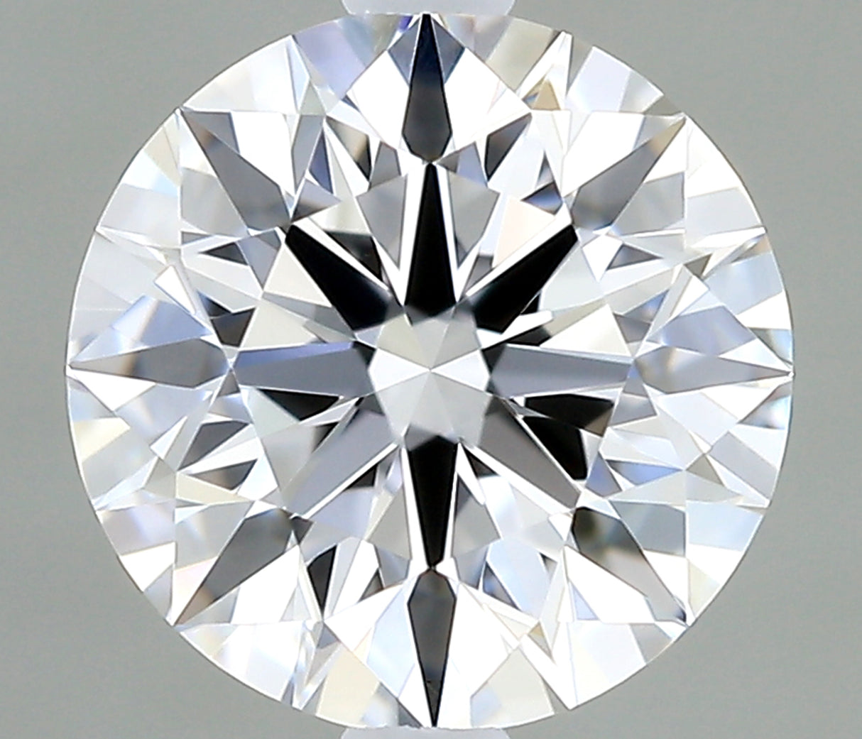 0.70 carat Round diamond D  VVS2 Excellent