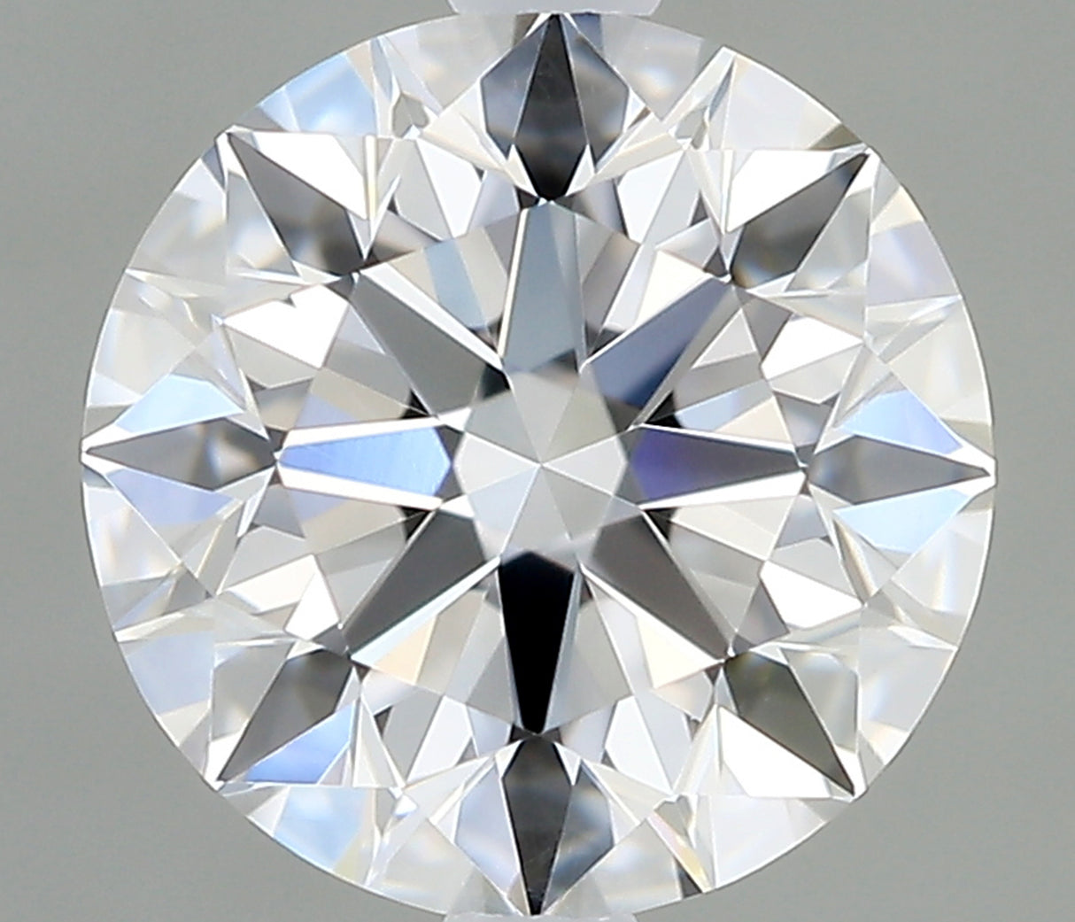 0.77 carat Round diamond F  IF Excellent