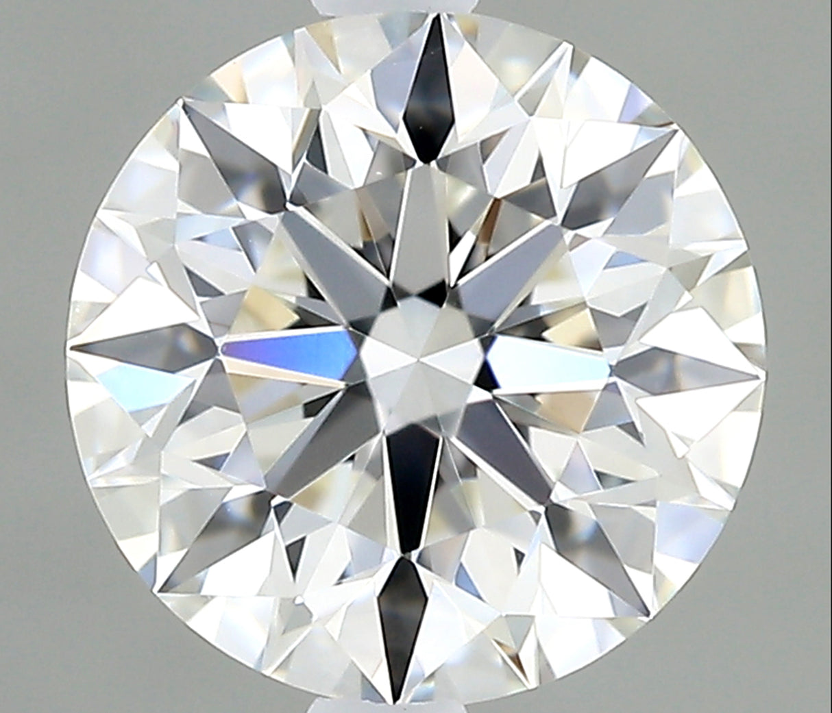 0.70 carat Round diamond H  VS1 Excellent