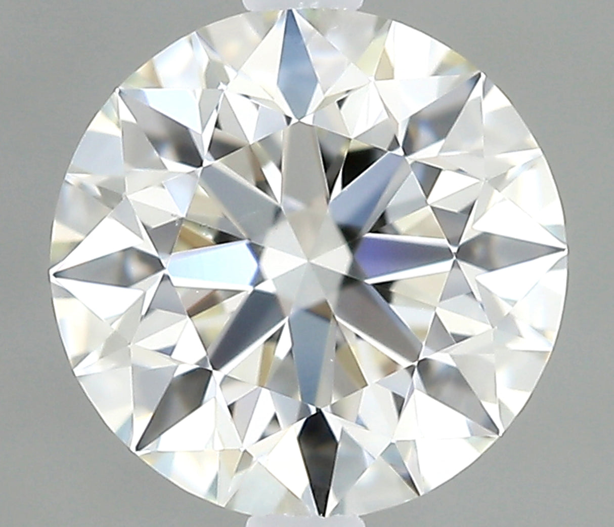 0.61 carat Round diamond H  VS2 Excellent