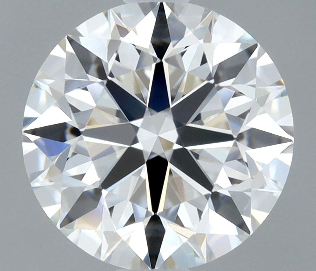 0.85 carat Round diamond E  VVS1 Excellent