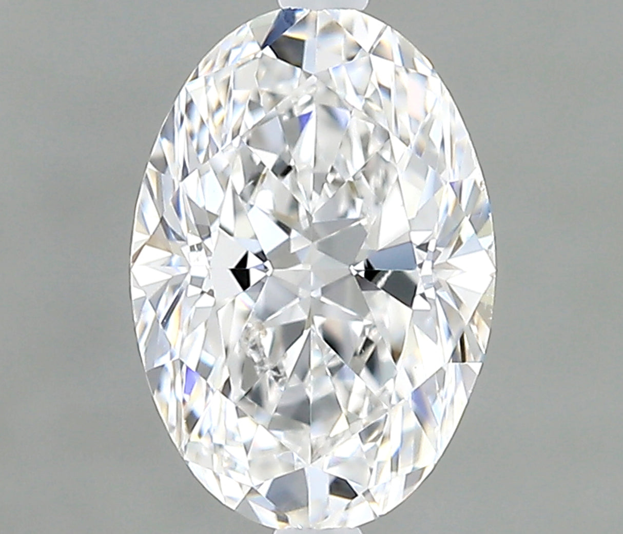 0.70 carat Oval diamond E  VS2 Excellent