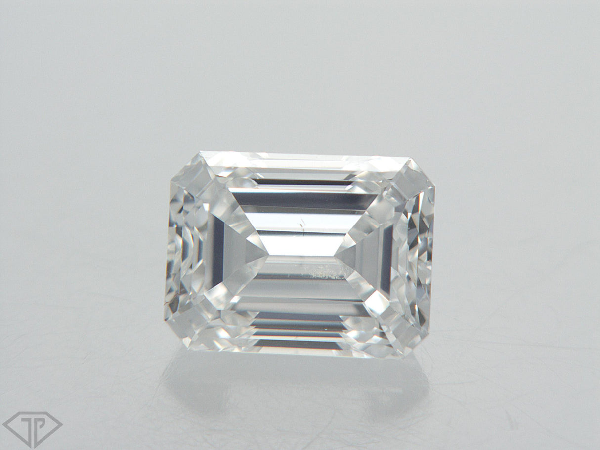 1.00 carat Emerald diamond F VS1 