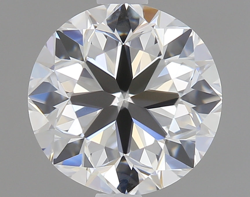 0.9 carat Round diamond F  IF Very good