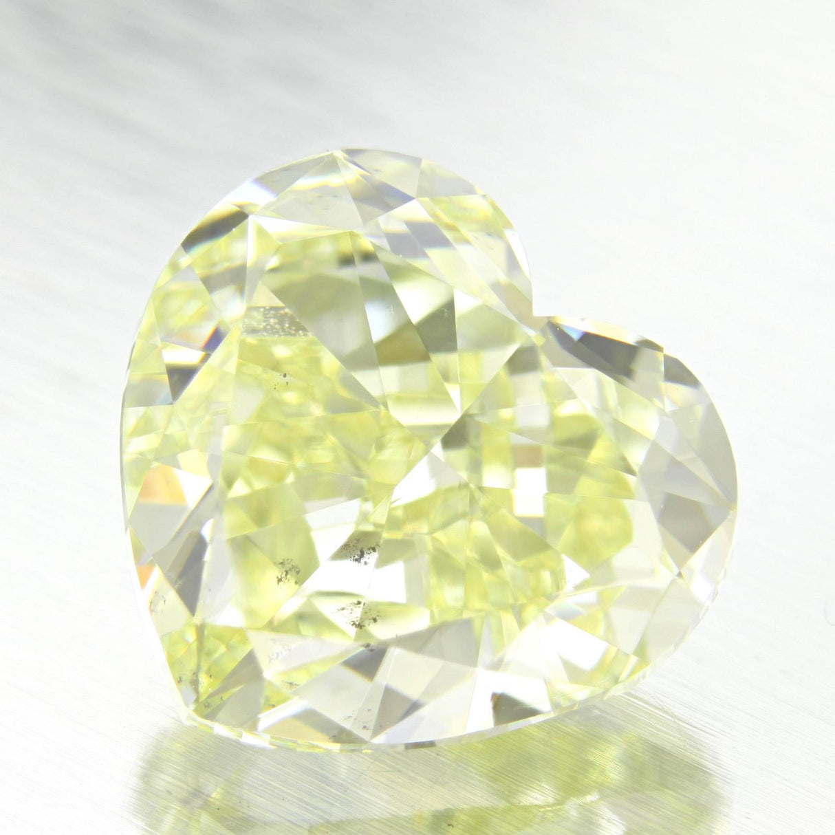 5.02 carat Heart diamond  Yellow SI1