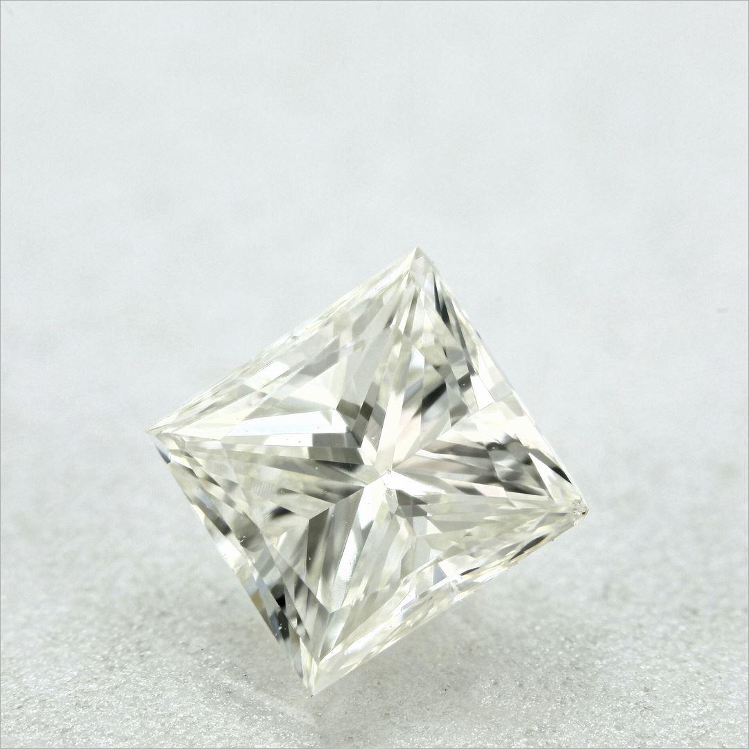 1.50 carat Princess diamond I  VS2