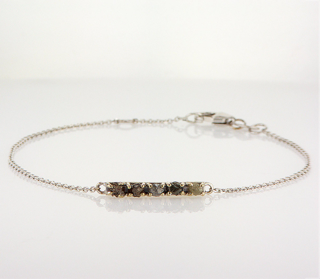 Natural Rough Diamonds 0.31 carat. White gold bracelet bar