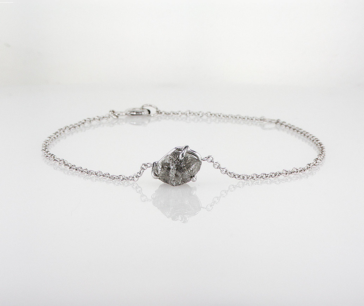 Natural Rough Diamond 1.81 carat. White gold bracelet