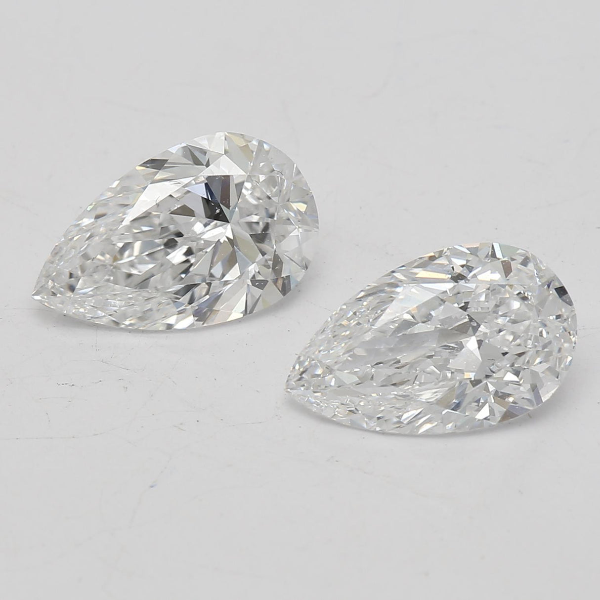 1.01 carat Pear diamond D  VS1